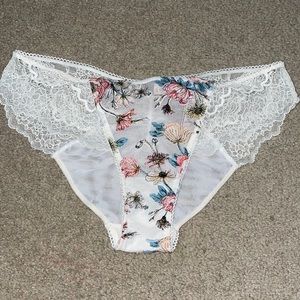 Victoria Secret Dream Angels Cheekini Size:Medium